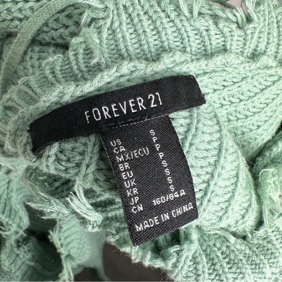 Forever21 Cropped Distressed Slouch Sweater - Picture 5 of 5